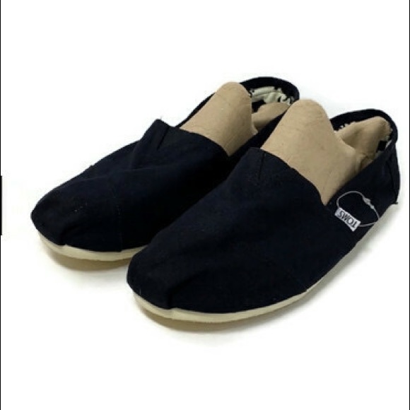 toms canvas slip ons